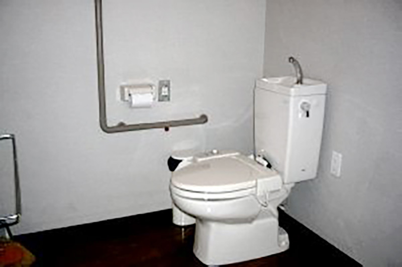 トイレ（車椅子対応になっています）